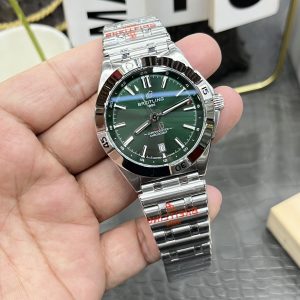 Breitling Superocean GMT 44mm Green Dial Premium Super Clone Watch 1127065269 - side view | Breitling
