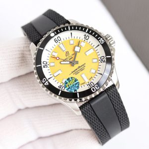Breitling Superocean 42mm Best Replica Watch & Super Clone 1142130749 - side view | Breitling