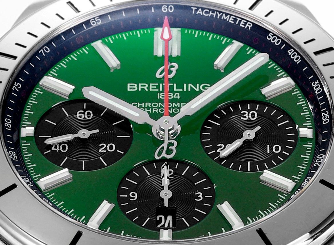 2-422.jpg Breitling Chronomat Super Clone: Premium 1:1 Replica Watch 1114653840 - back view | Breitling