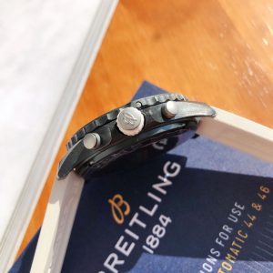 Exclusive Breitling Carbon Fibre Chronograph - Premium Super Clone Watches 1116418775 - top view | Breitling