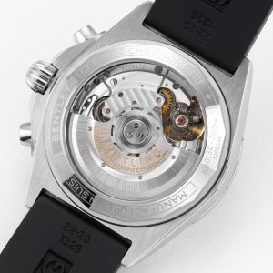 Breitling Chronomat Super Clone: Premium 1:1 Replica Watch 1114653840 - front view | Breitling