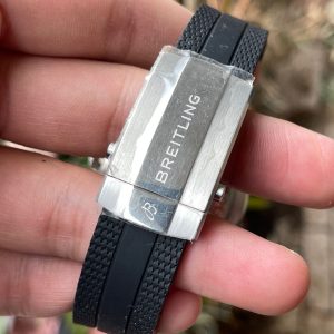 Breitling Superocean Premium Replica Watch with Cash on Delivery 1052276605 - side view | Breitling